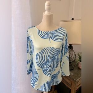 Vineyard Vines performance top